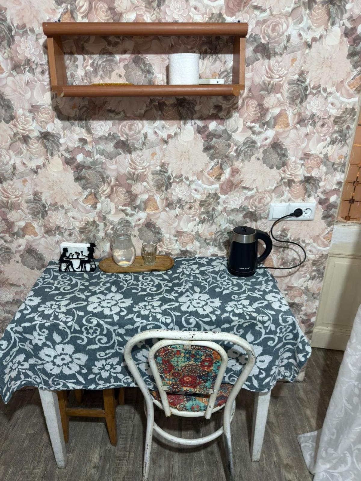 Guest House Nise Tbilisi Exteriör bild